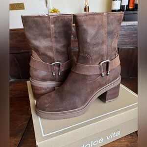 Dolce Vita Camros suede bootie